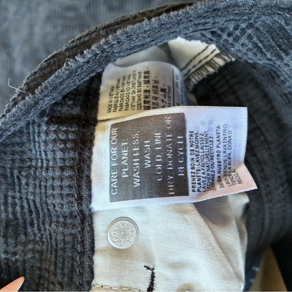 Levi’s 511 Slim Fit Corduroy Pants Black Leopard Textured 29x30 NWT - Picture 4 of 6